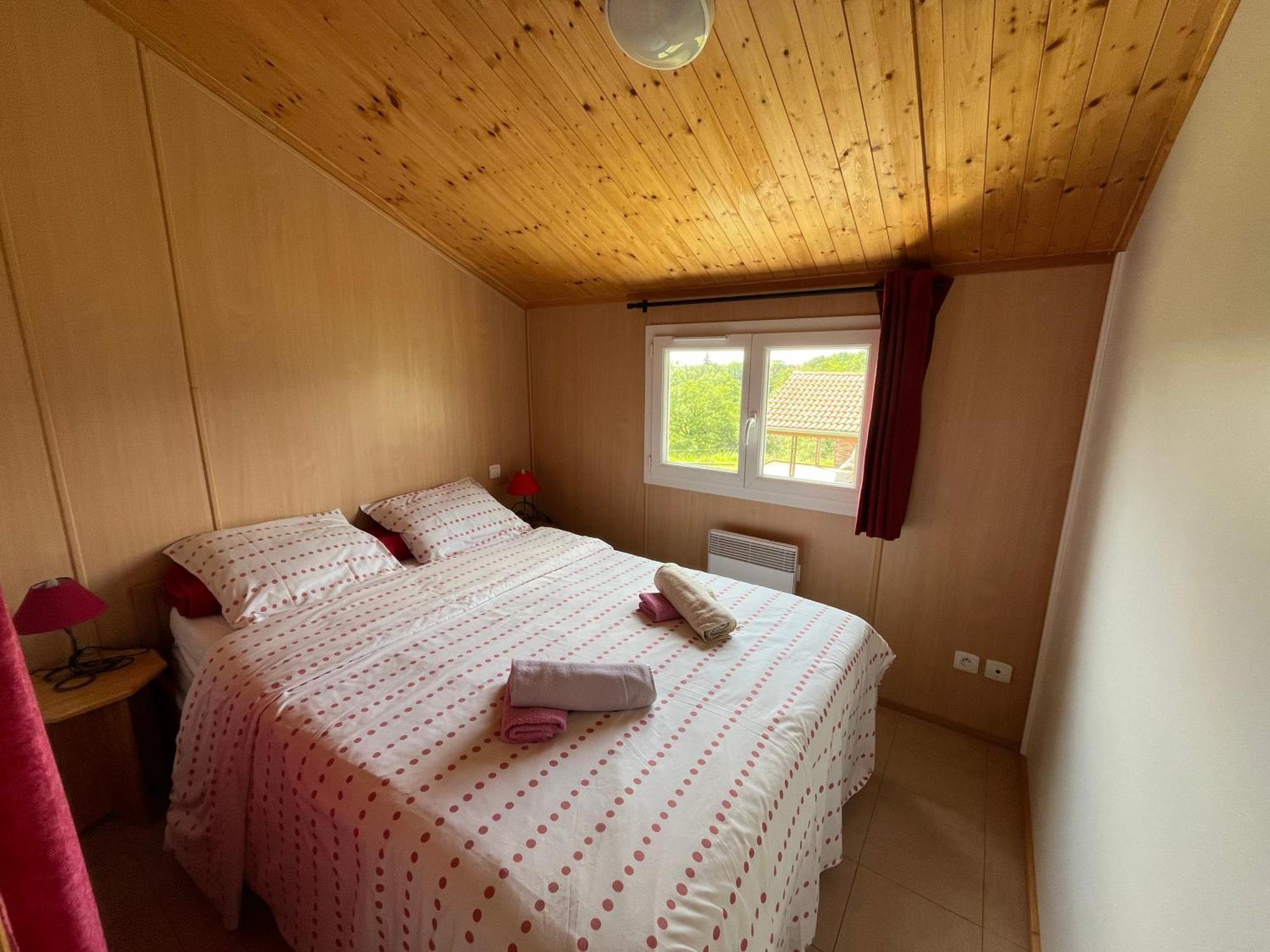 Les Chalets Du Piou Bussieres  Exterior photo