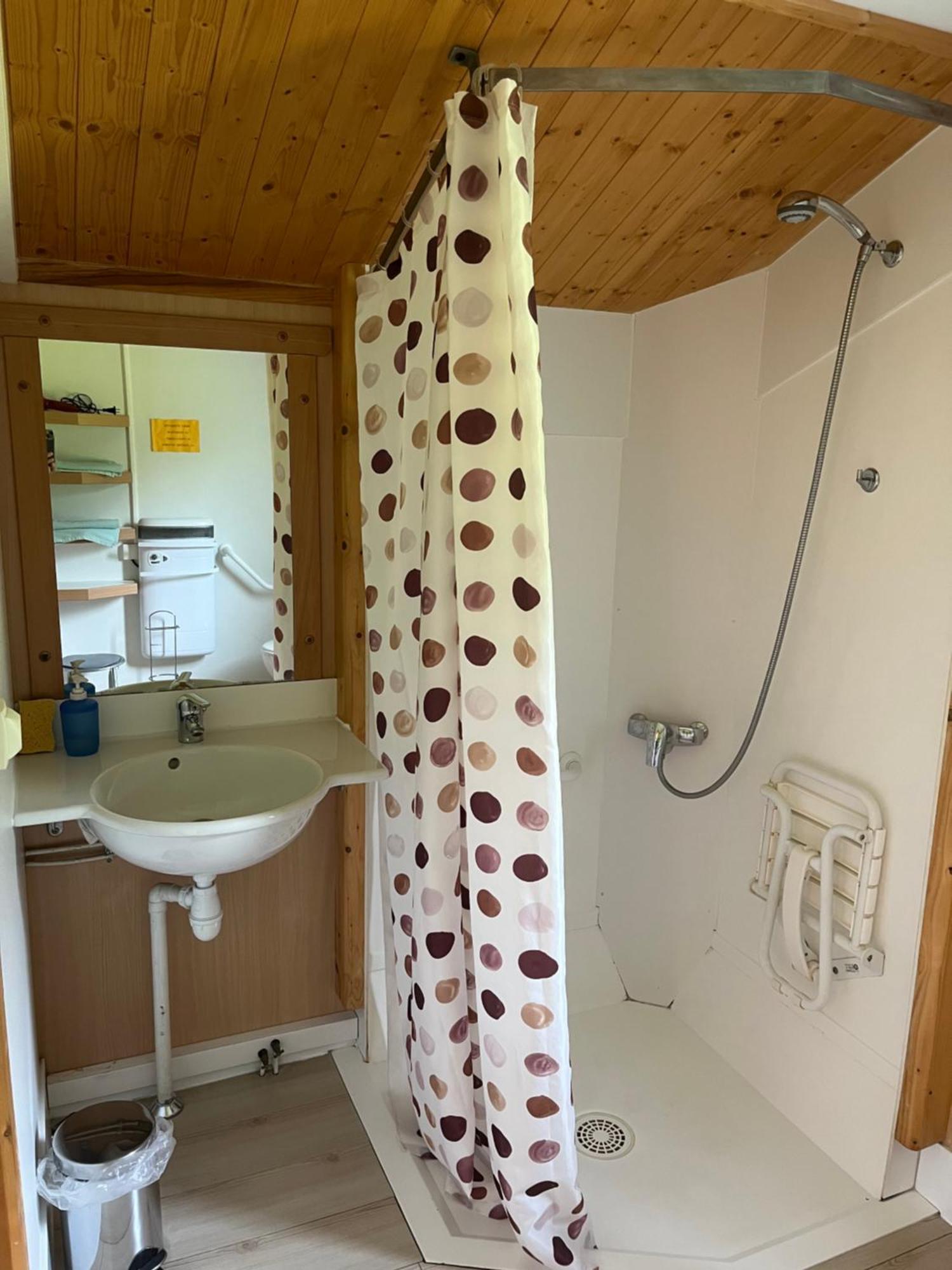 Les Chalets Du Piou Bussieres  Exterior photo