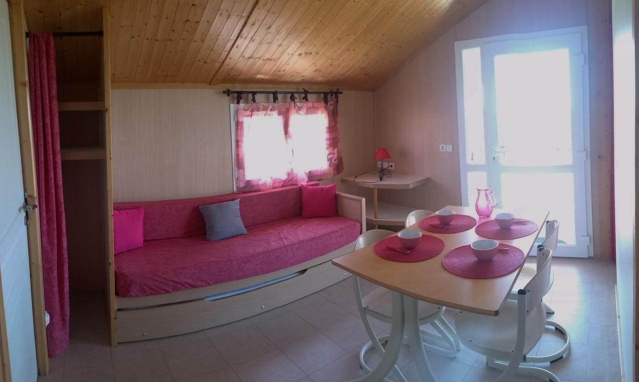 Les Chalets Du Piou Bussieres  Exterior photo